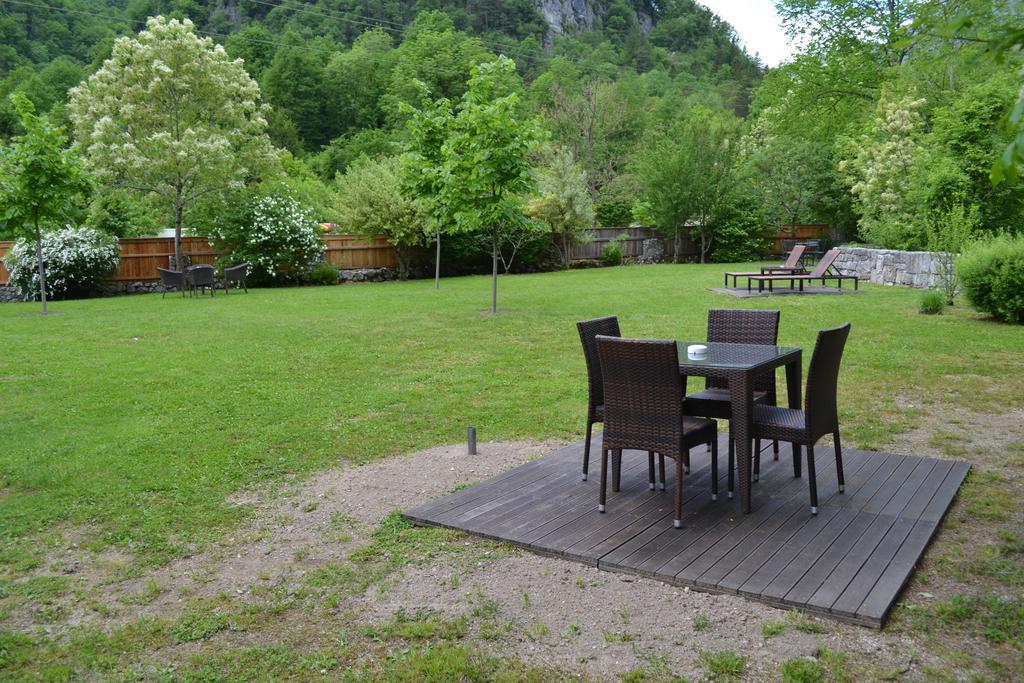Hotel Pocitniska Hisa Lazar Kobarid Exteriér fotografie